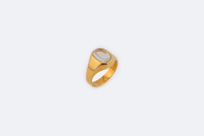 Anello in oro giallo con claire de lune