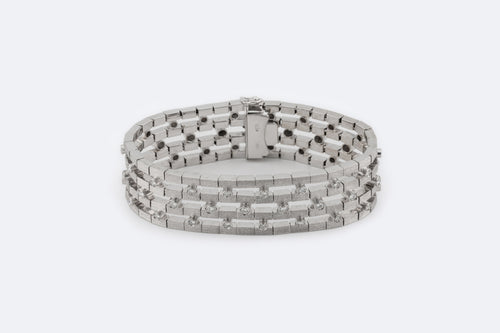 Bracciale in oro bianco satinato con diamanti